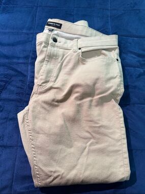 Kenneth Cole Cream Slim-Fit Jeans